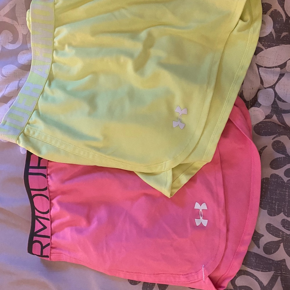Set of 2 under armour shorts